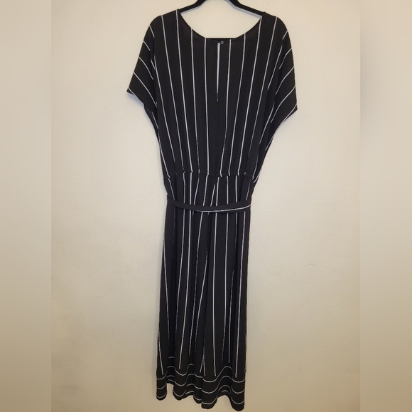 Women’s  Catherine’s Black White Stripe Wide Leg Belted Jumpsuit Size 34W - Picture 3 of 14
